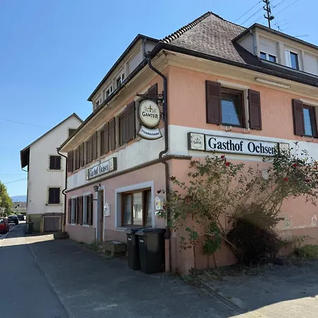 Ochsen Hostal *