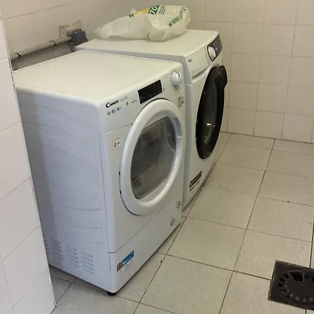 Ochsen Hostal *
